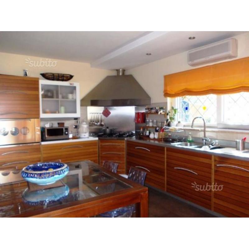 Prestigiosa villa Piedimonte Matese (CE) di 380 mq