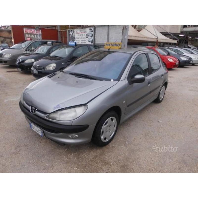 PEUGEOT 206 1.1CC METANO(privato) - 2001