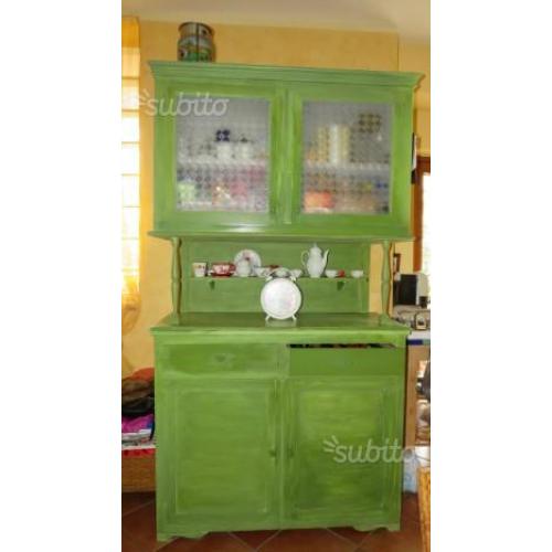 Credenza in legno shabby