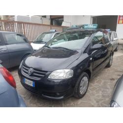 VOLKSWAGEN Fox - 2009
