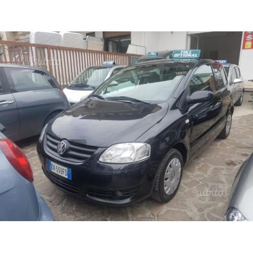 VOLKSWAGEN Fox - 2009