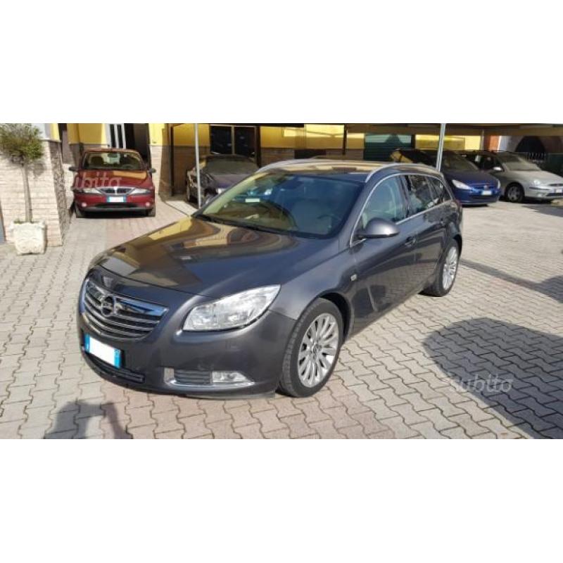Opel Insignia SW Cosmo