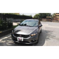 FIAT Tipo 2016 come nuova