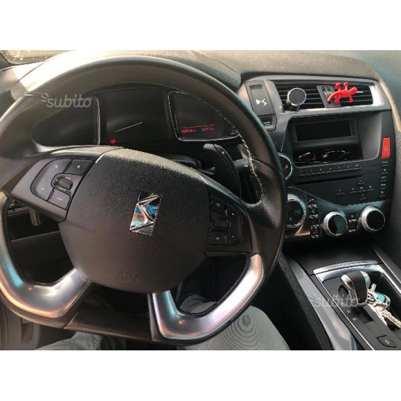 Citroen ds5 1.6 so chic - 2012