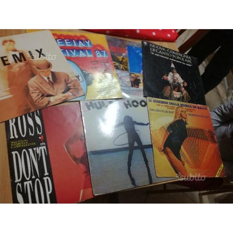 Disci in vinile anche rari