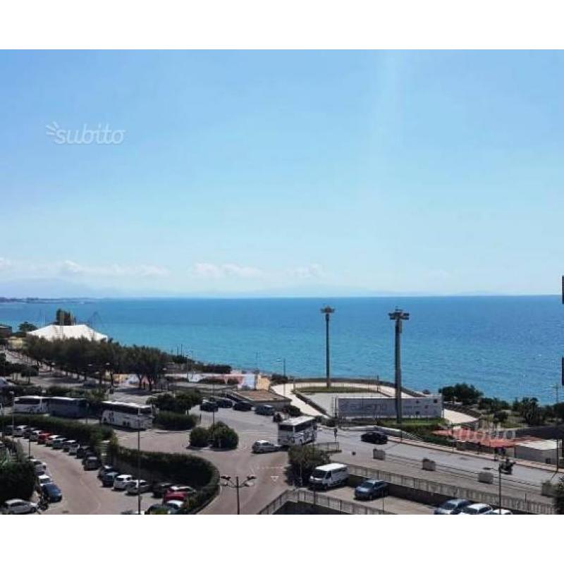 Salerno-via Torrione-Vista mare-Ristrutturato