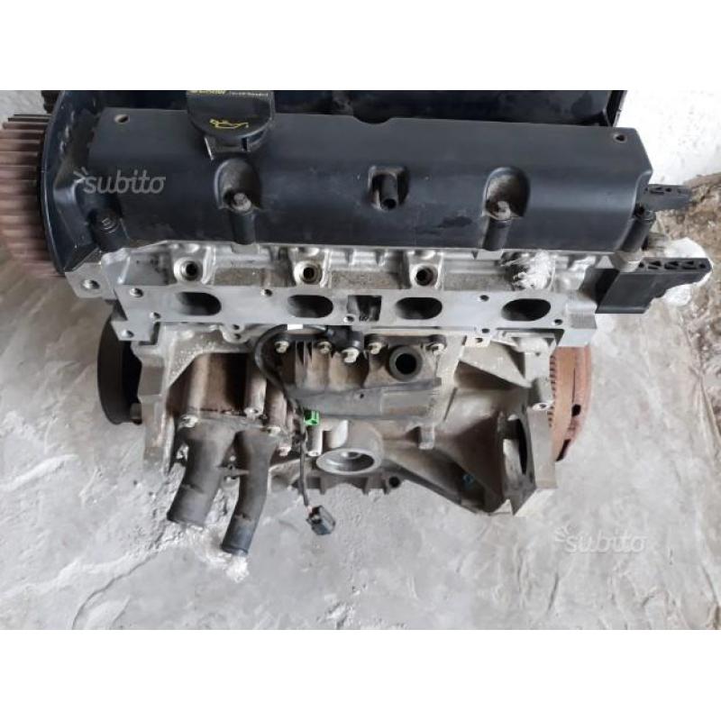 Motore ford fiesta 1.2 1200 benzina snjb