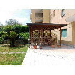Appartamento con giardino in Via Aia Vecchia