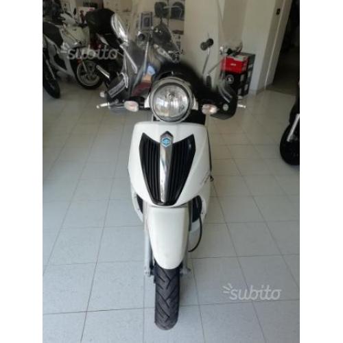 Carnaby 300 cruiser assicurazione conve