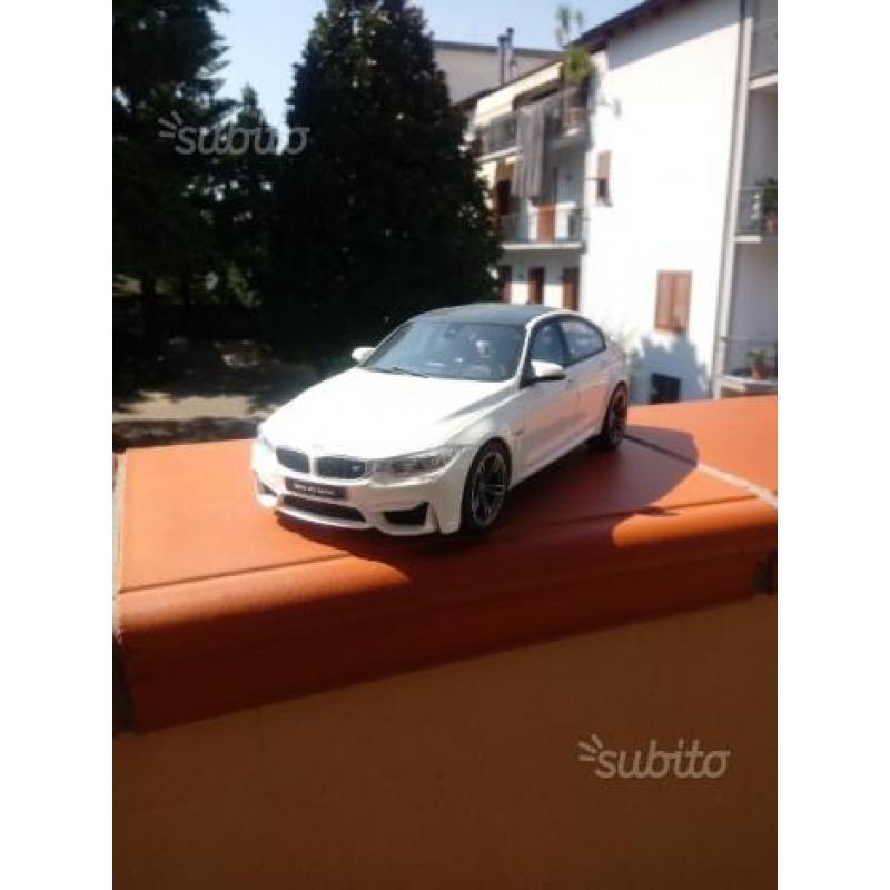 Modellino 1:18 Bmw M3