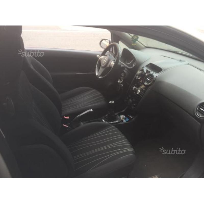 Opel Corsa 1.3 diesel