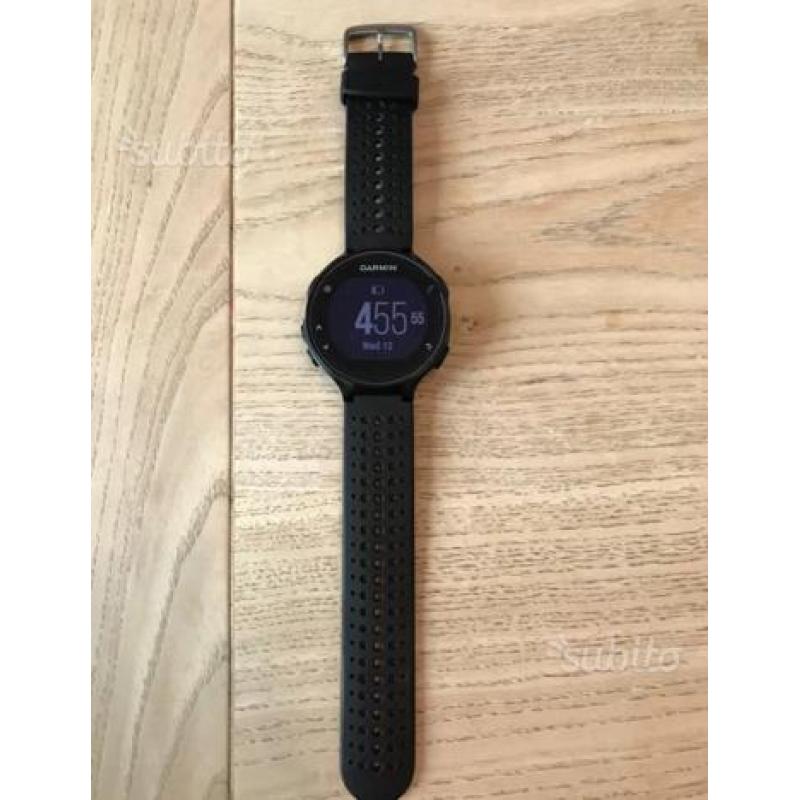 Garmin forerunner 235 GPS