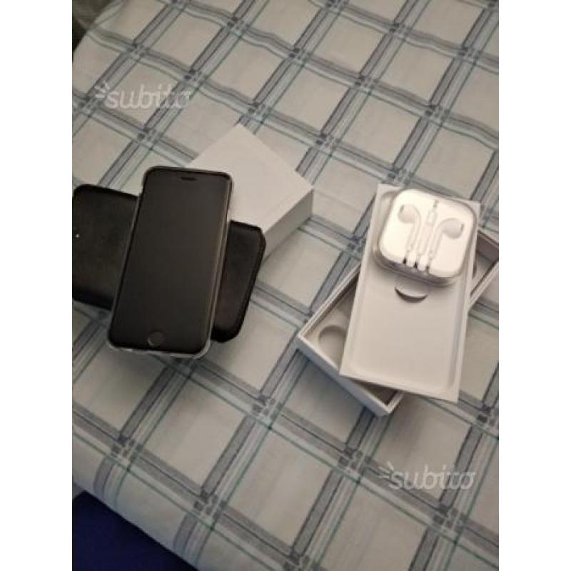 IPhone 6 space gray da 64gb condiz.pari al nuovo