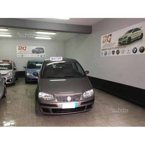 Fiat idea 13 mjt optional dinamic perfetta 08