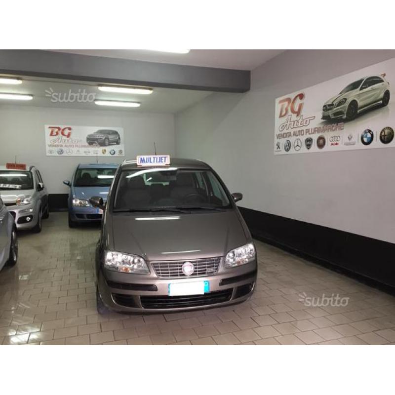 Fiat idea 13 mjt optional dinamic perfetta 08