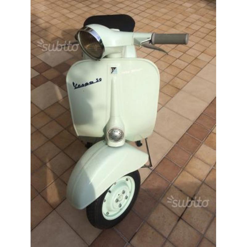 Vespa 50 del 64