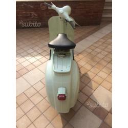Vespa 50 del 64