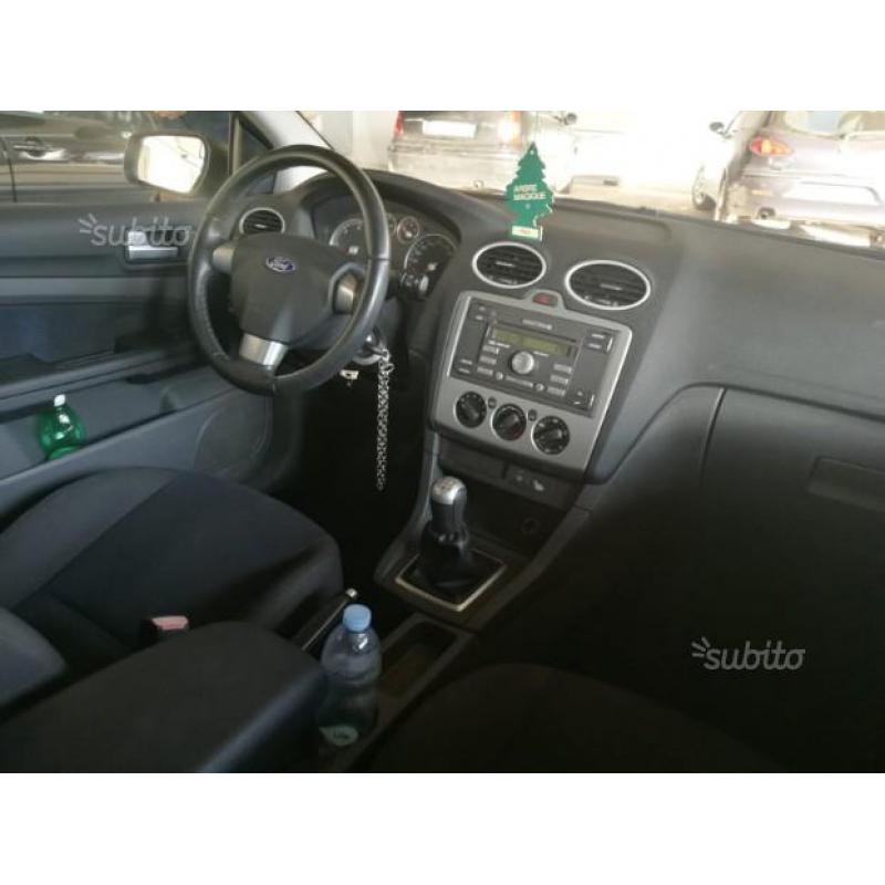 FORD Focus 2/Focus C-Max - 2006