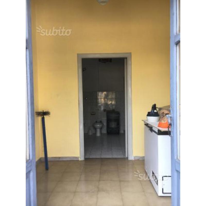 Bilocale con Cortile Privato e Posto auto privato