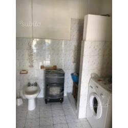 Bilocale con Cortile Privato e Posto auto privato