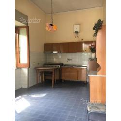 Bilocale con Cortile Privato e Posto auto privato