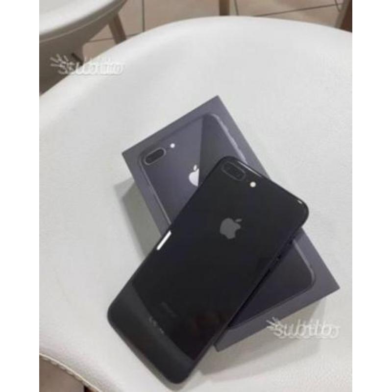 IPhone 8 Plus