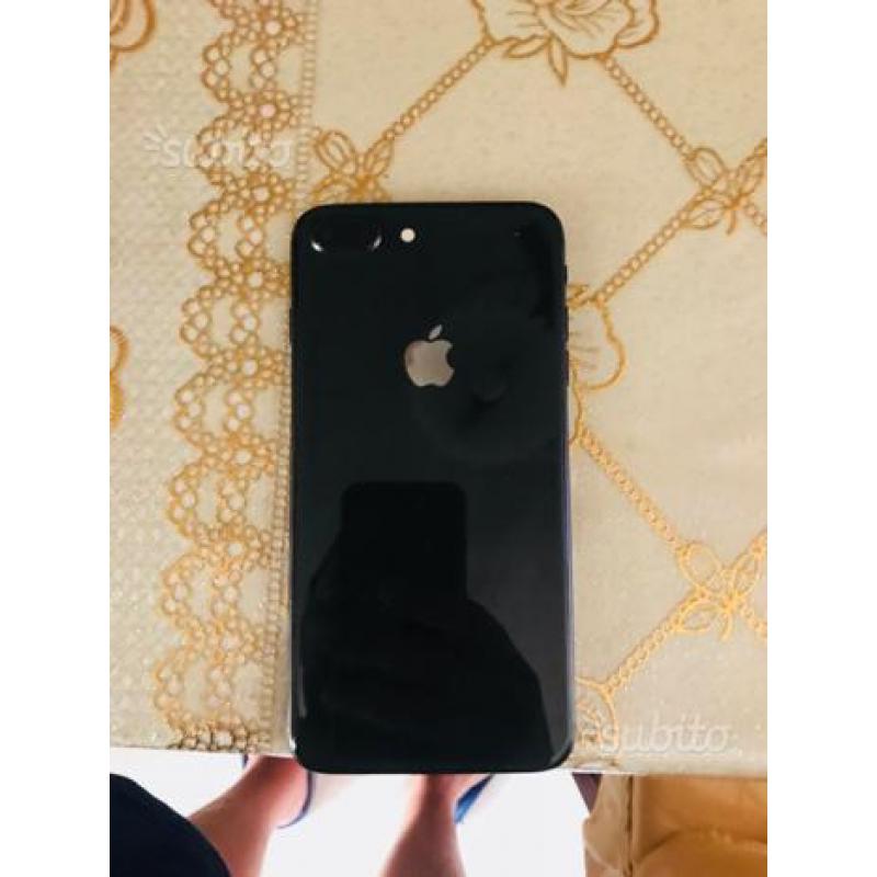 IPhone 8 Plus