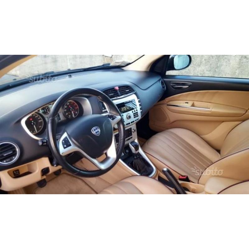 LANCIA Delta (2008-2015) - 2008