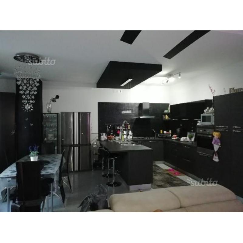 Appartamento completamente ristrutturato arredato