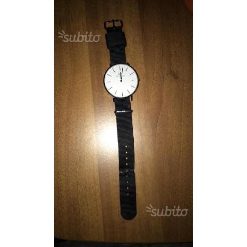 Daniel Wellington come nuovo - cinturino e scatolo