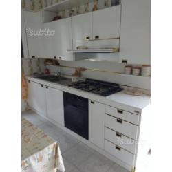 Cucina completa