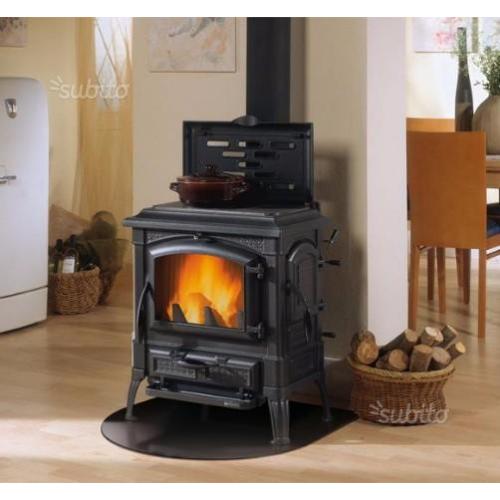 Stufa legna nordica isetta con cerchi 999,00