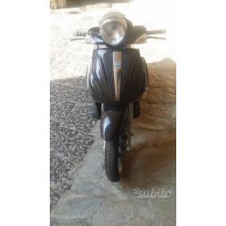 Beverly 124 tourer