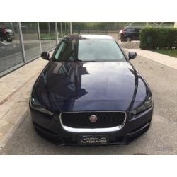 JAGUAR XE 2.0 D Turbo aut. Pure Business Edition