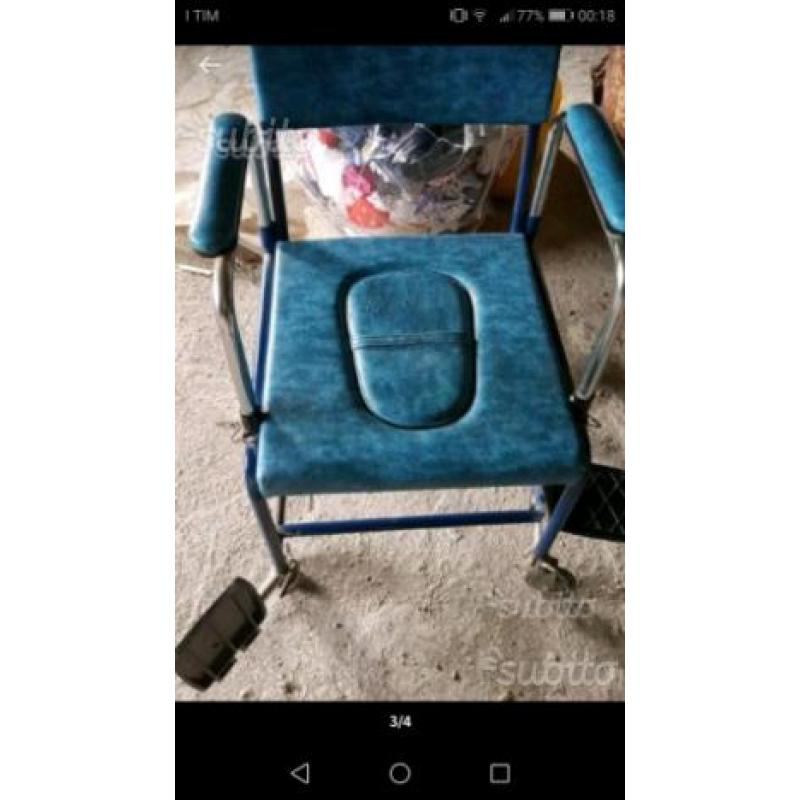 Sedia a rotelle x disabili
