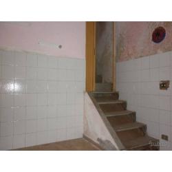 Soluzione da ristrutturare %u20ACuro 18.000,00