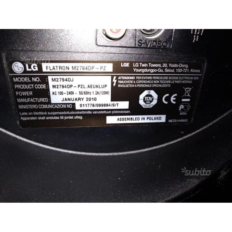 LG Flatron M2794DP-PZ 32"