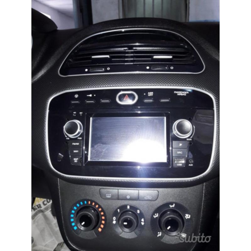 FIAT Punto LOUNGE + NAVI 1.2 GPL - 69CV