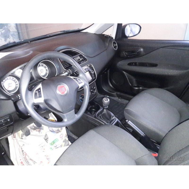 FIAT Punto LOUNGE + NAVI 1.2 GPL - 69CV