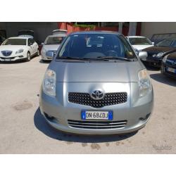 TOYOTA Yaris 1.3 5 porte M-MT Sol