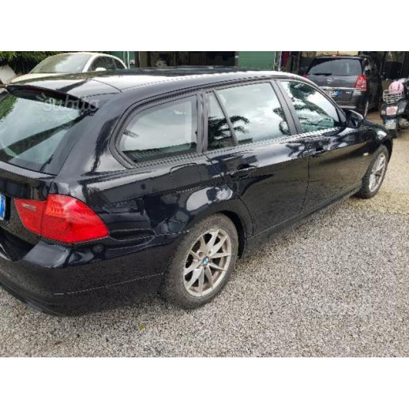 BMW Serie 3 (E90/E91) - 2010